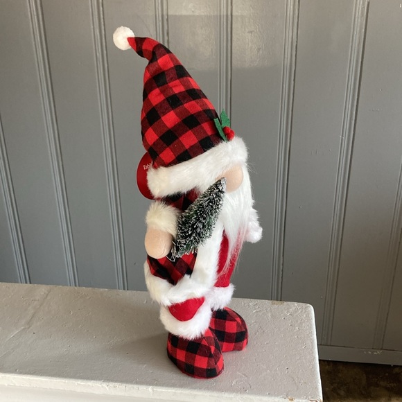 NWT 18” Red & Black Buffalo Check Holiday Santa  Gnome Decoration w/ - Picture 13 of 17